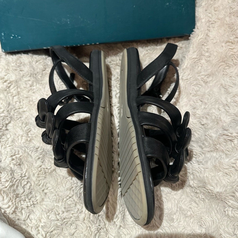 AEROSOLES size 8.5 Warsaw Black Comfort Bow Sandals NEW - Picture 5 of 16